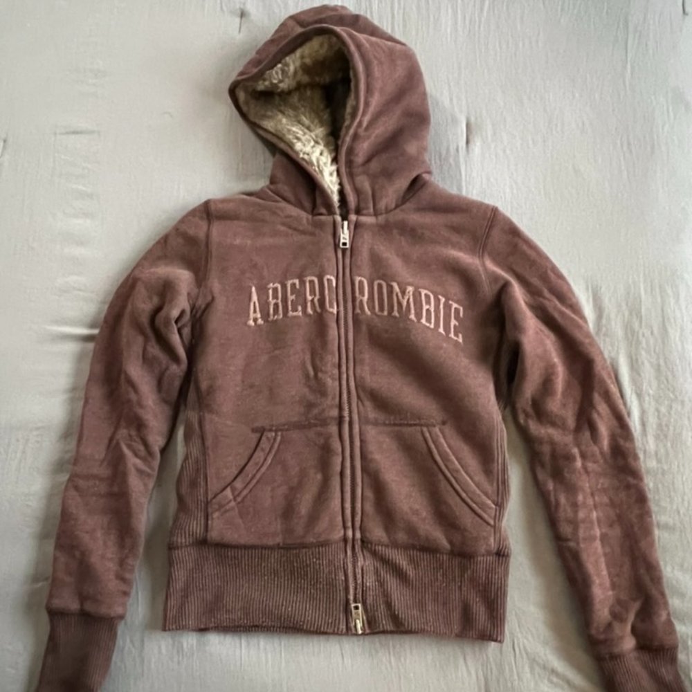 Vintage Abercrombie Faux Fur lined hoodie